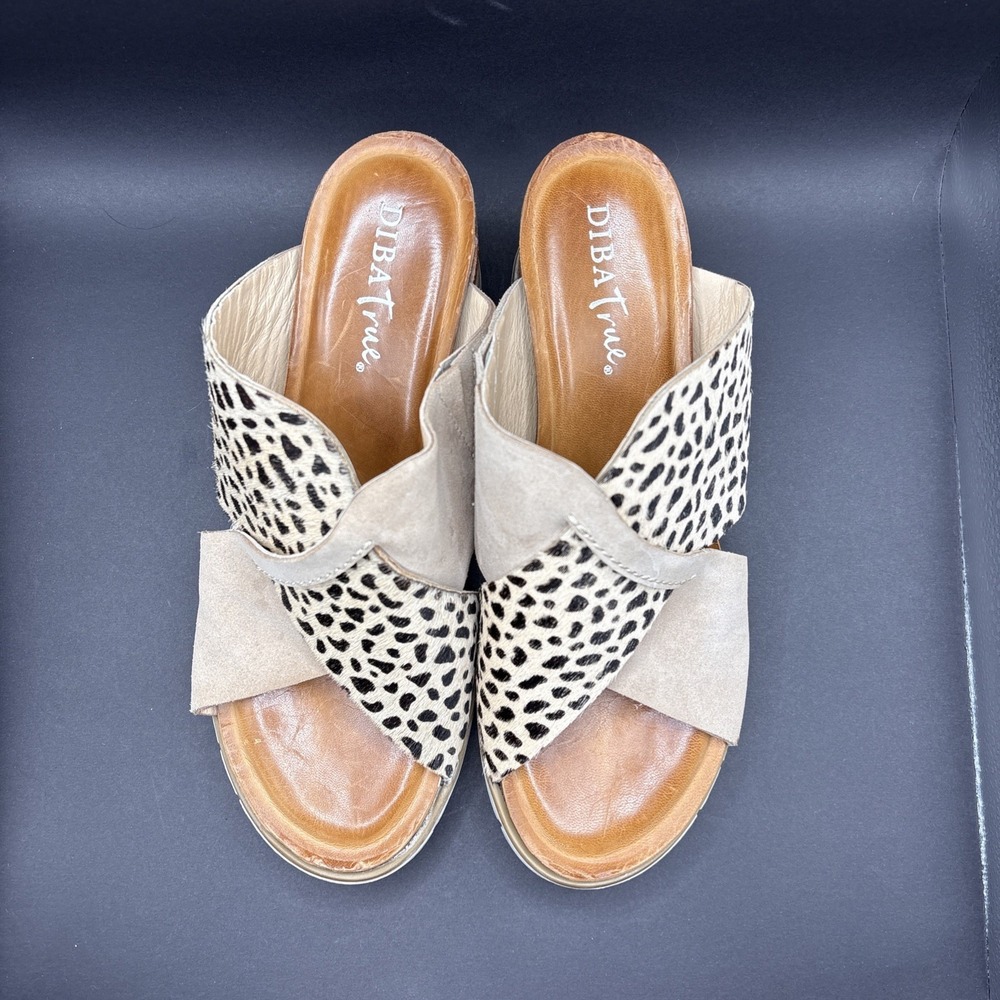 Diba True "Beachy Keen" Leopard Print Calf Hair Wedge Sandals Size 9M